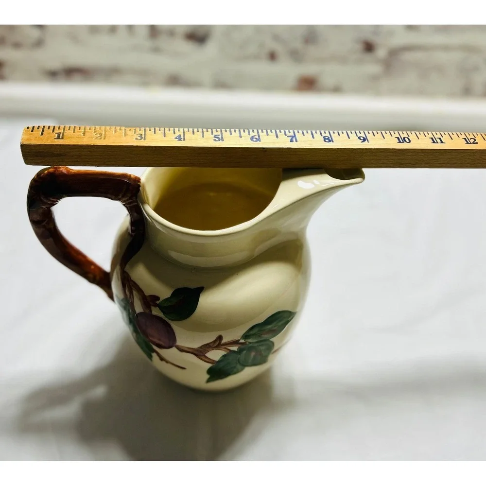 Vintage Franciscan Apple 8.75
